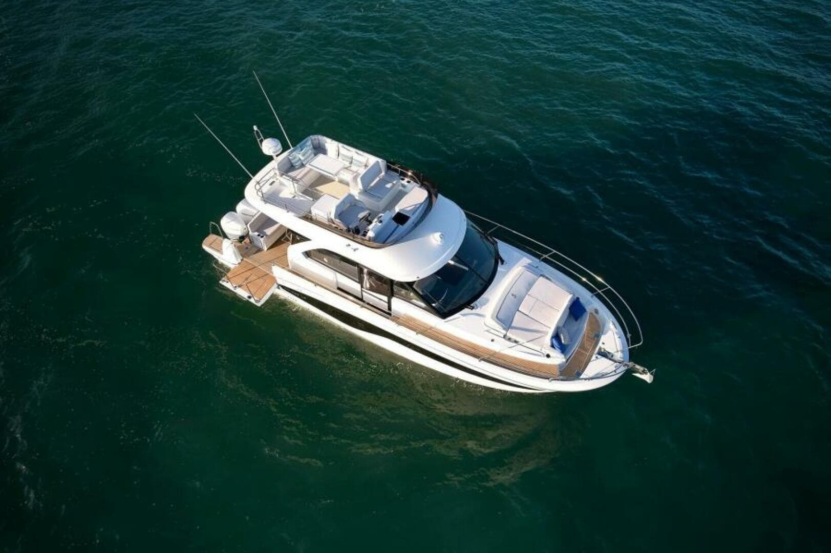 2027 Beneteau Antares 12 Fly for Sale in South Dartmouth, Massachusetts Flybridge 2