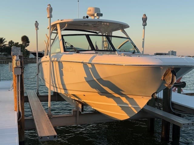 2017 Boston Whaler 320 Vantage a la venta en Fort Myers, FL Bowrider 3