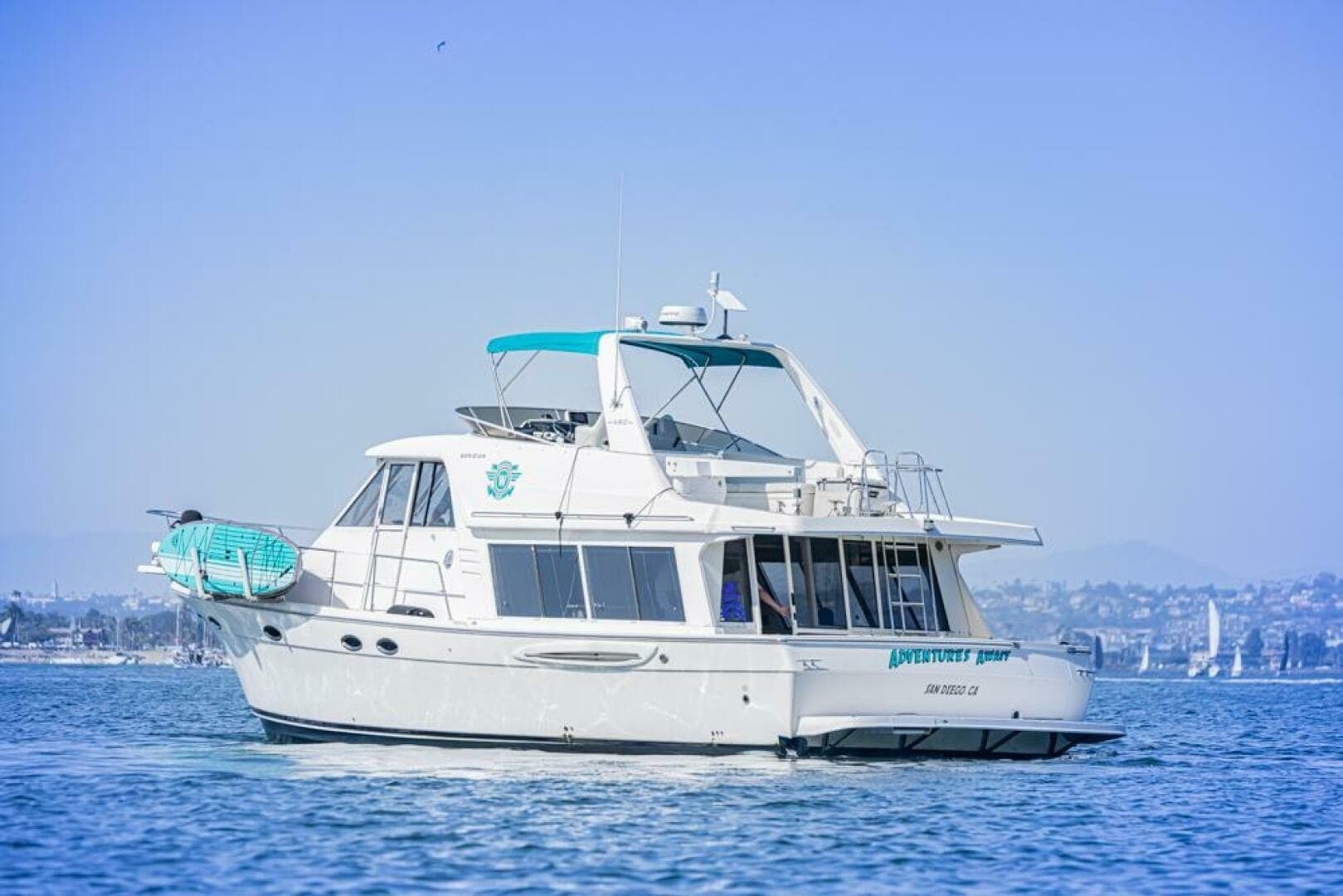2004 Meridian 490 Pilothouse zum Verkauf in San Diego, California Pilothouse 2
