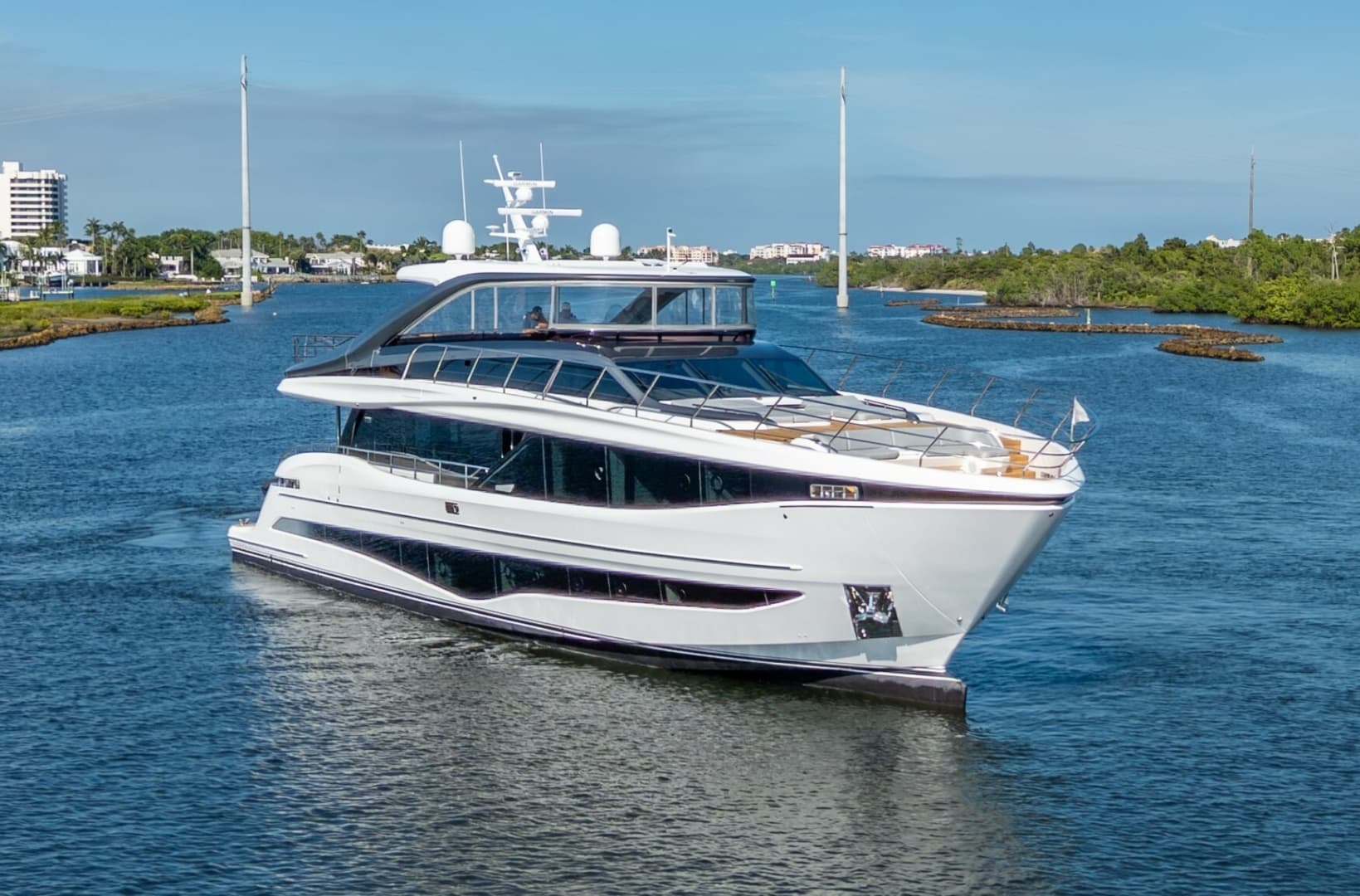 2025 Princess Yachts Y95 for Sale in Essex, Connecticut Motor Yacht 2