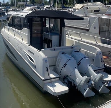 Quicksilver Activ 905 Weekend for Sale