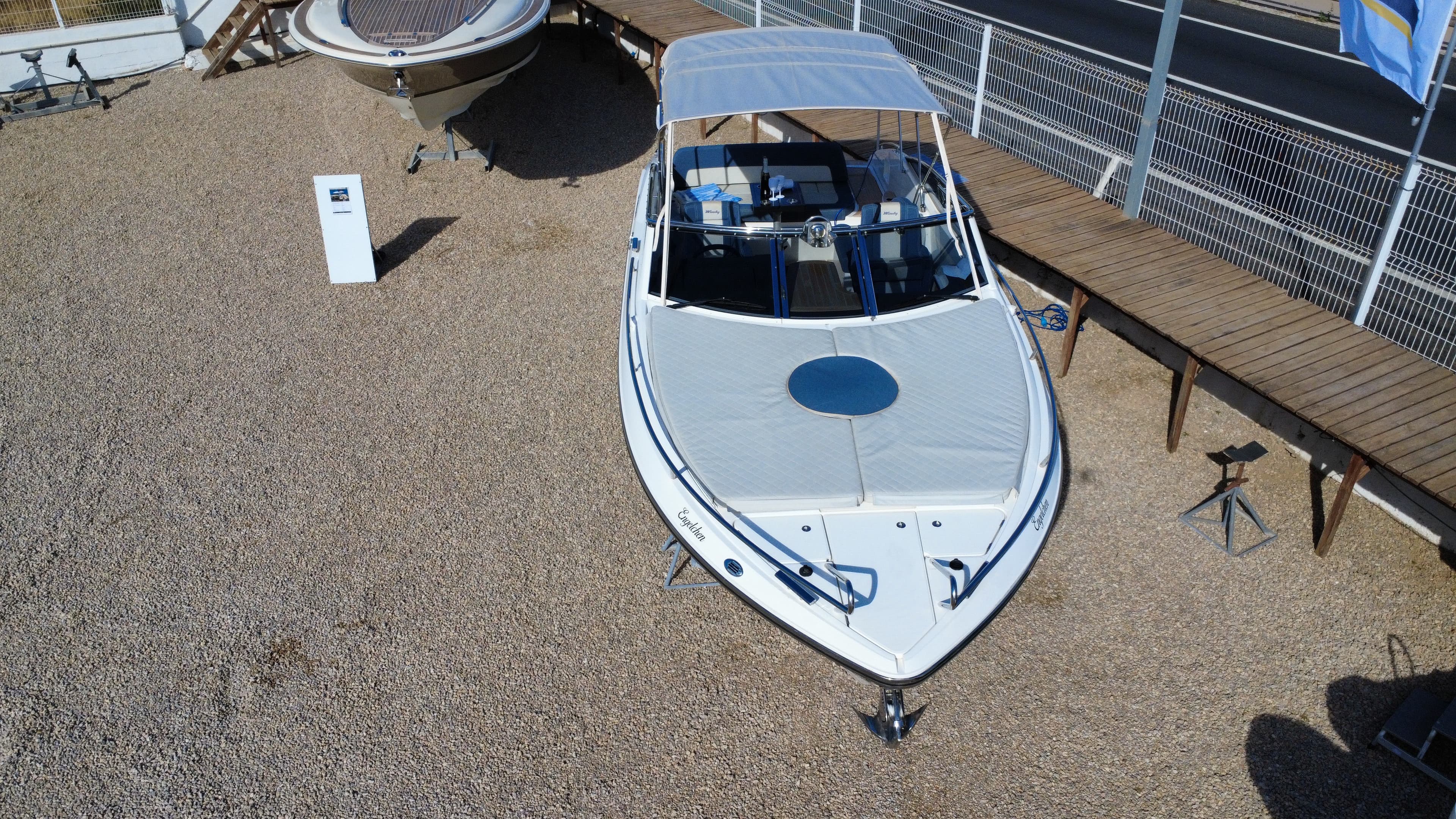 2020 Windy 27 Solano RS for Sale in Andratx, ES Express Cruiser 3