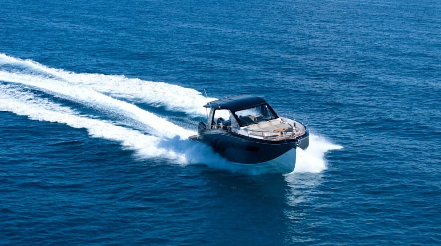 2027 Hanover Yachts 447 for Sale in Chicago, Illinois Motor Yacht 5