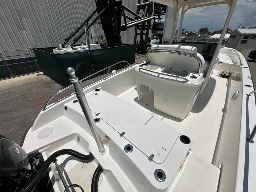 2015 Boston Whaler 270 Dauntless zum Verkauf in Clearwater, Florida Bay Boats 5