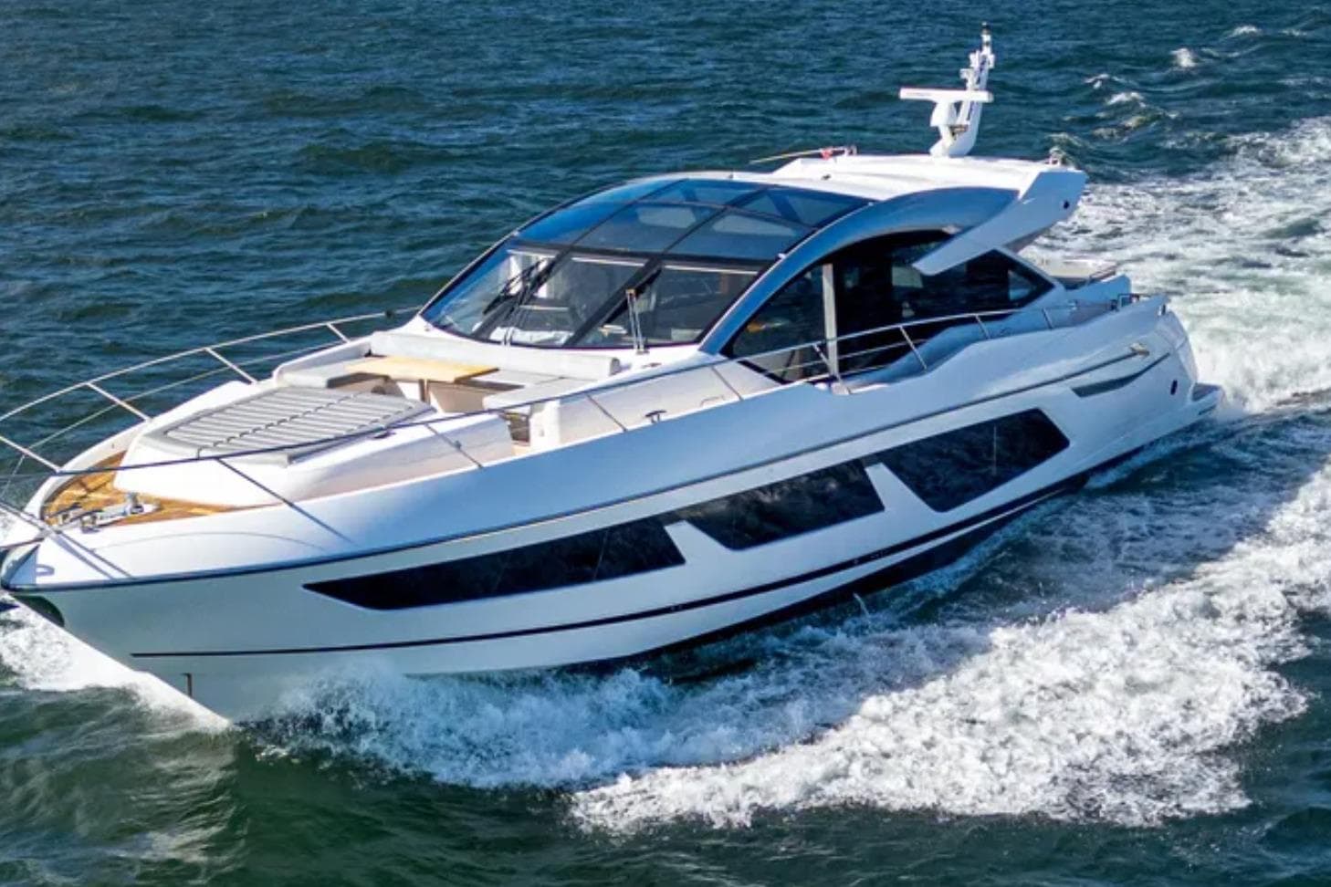 2020 Sunseeker Predator 74 a la venta en Newport, RI Sport Cruiser