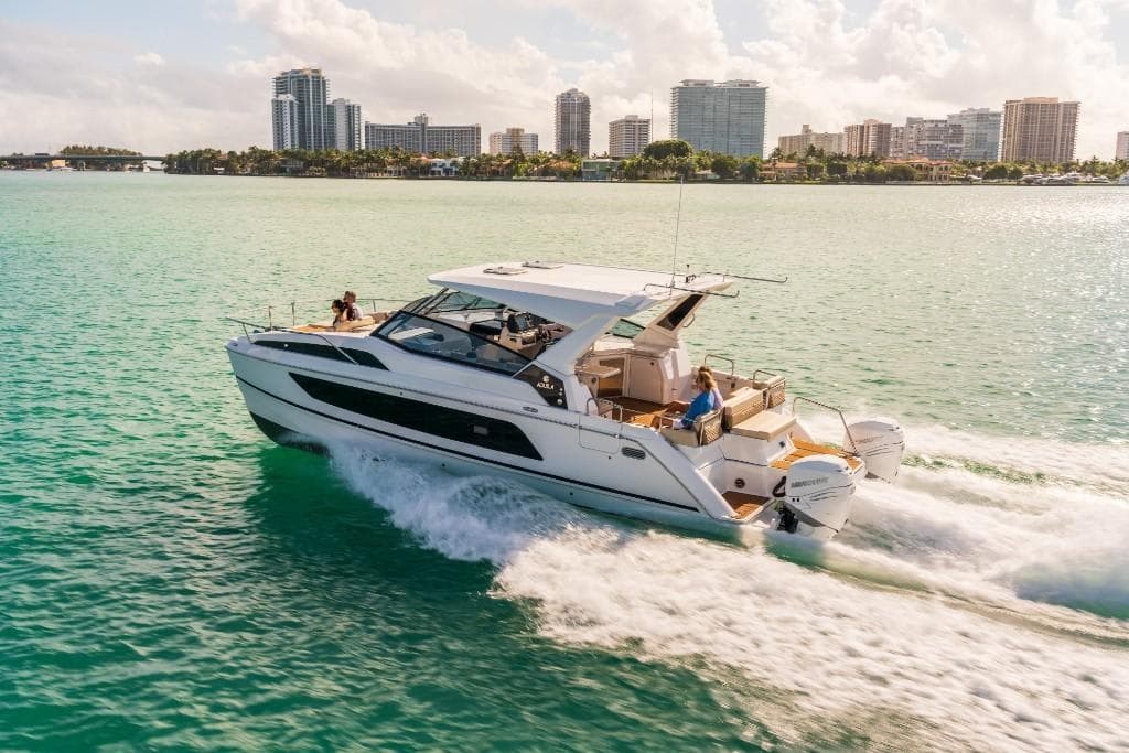 2027 Aquila 36 Sport a la venta en Clearwater, Florida Power Catamarans 4