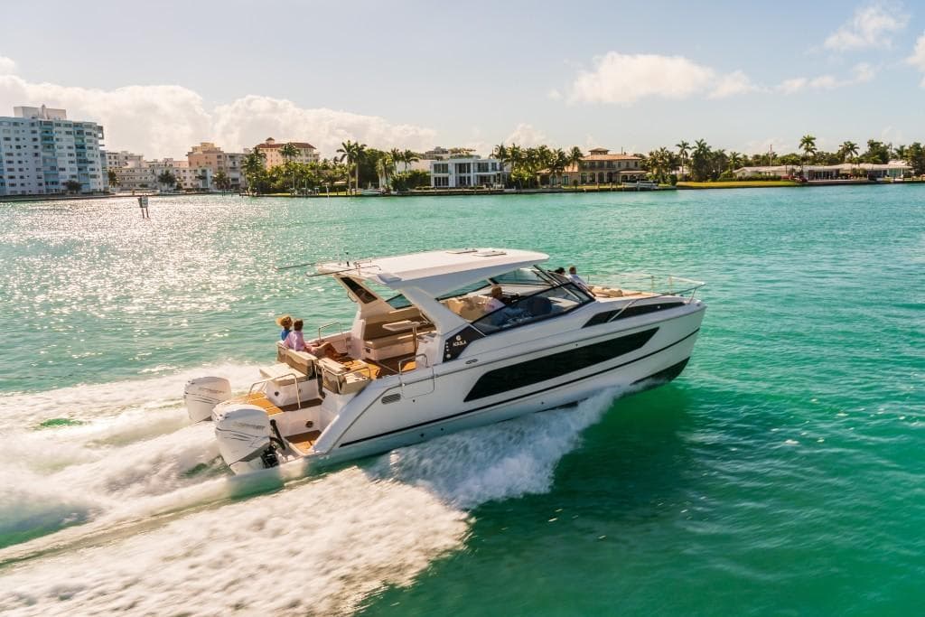 2027 Aquila 36 Sport a la venta en Clearwater, Florida Power Catamarans 5