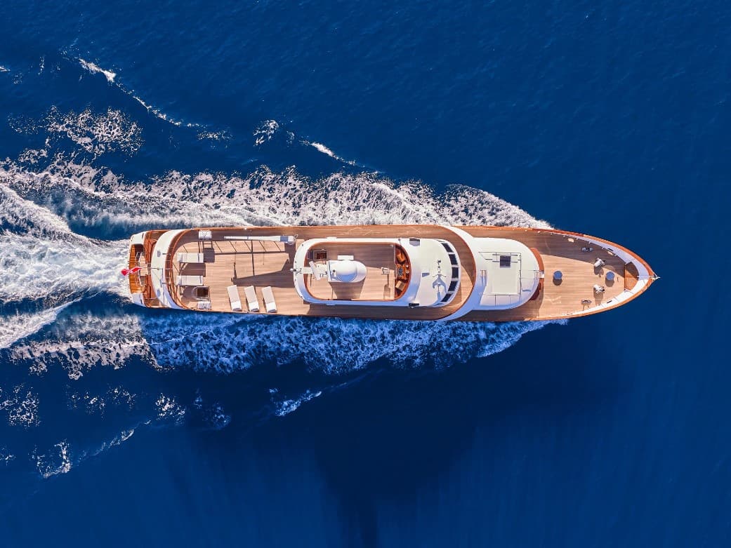 1975 CRN 40 for Sale in Piraeus, GR Motor Yacht 2