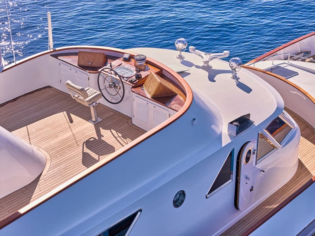 1975 CRN 40 for Sale in Piraeus, GR Motor Yacht 5