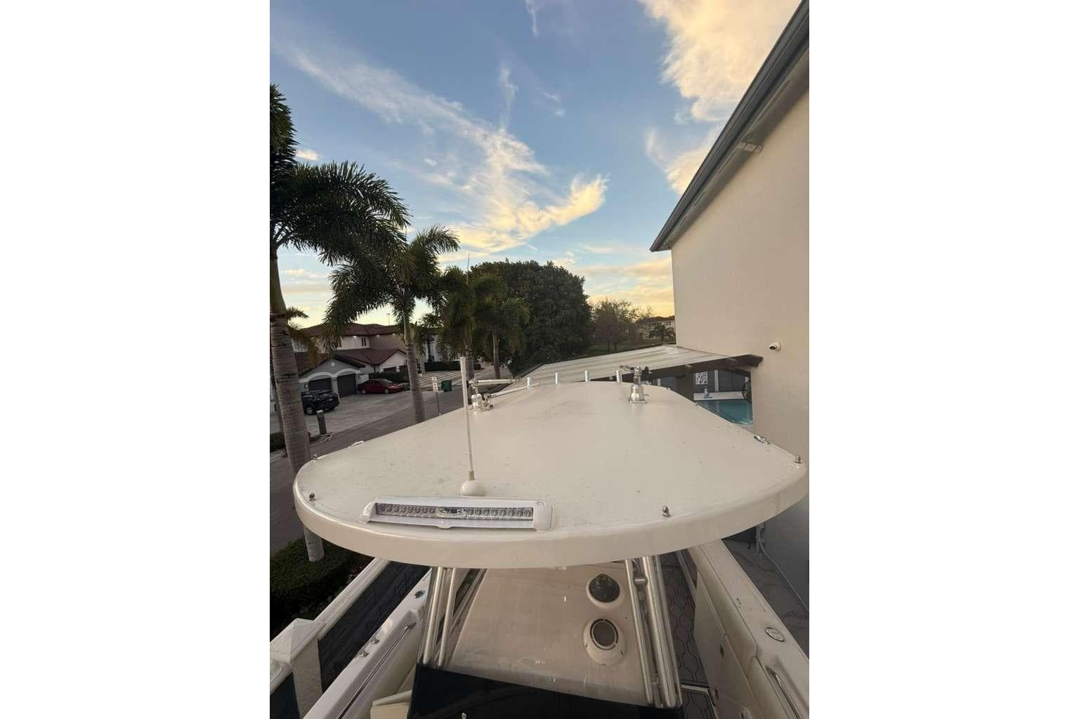 2004 Grady-White Boats Chase 273 zum Verkauf in Coral Way, Florida Center Console 3