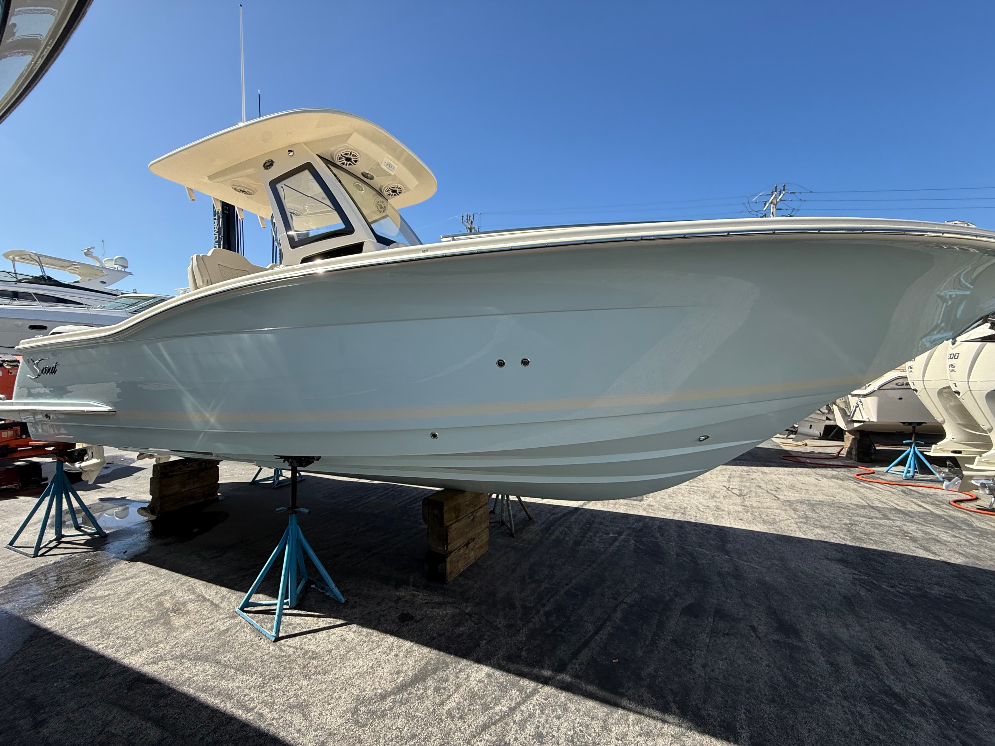 2026 Scout Boats 261 XSS a la venta en Miami, FL Bay Boats