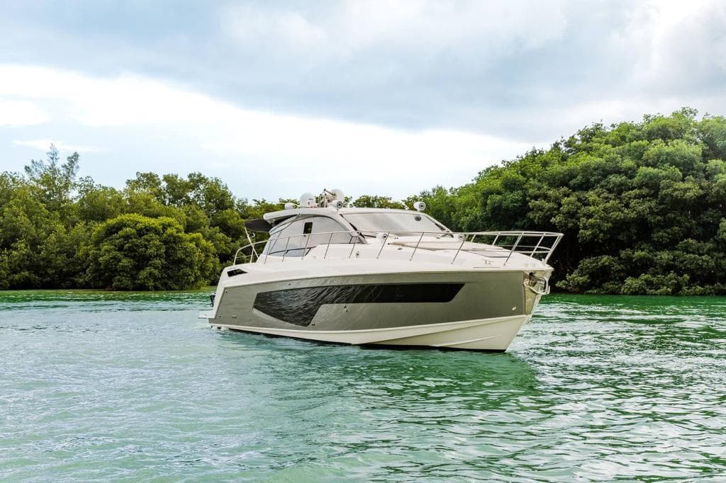2020 Azimut Atlantis 51 a la venta en Cancún, MX Express Cruiser 2