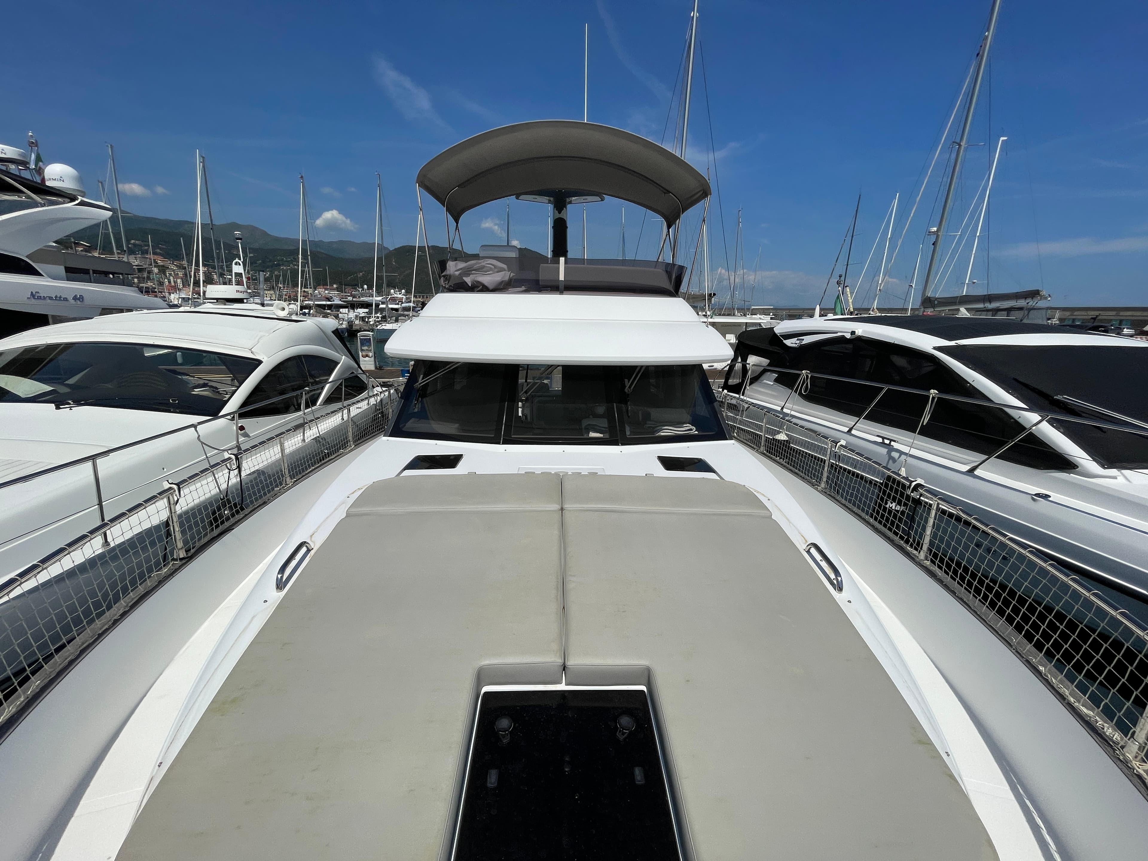 2021 Azimut Magellano 43 for Sale in Varazze, IT Cruiser 2