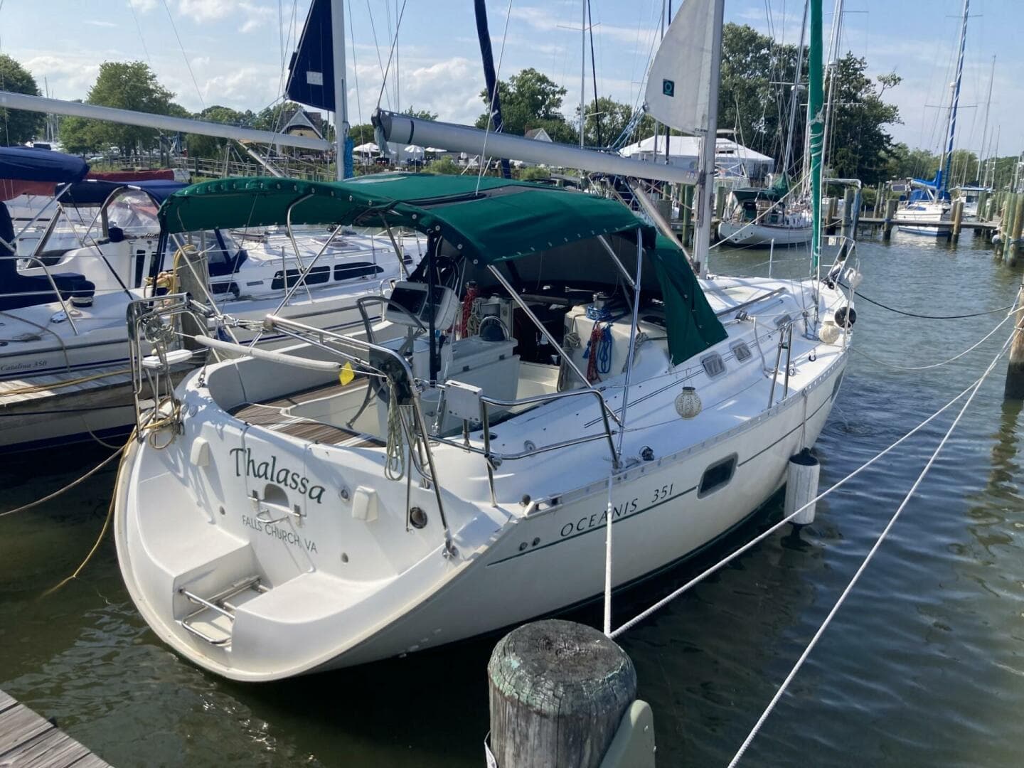 1996 Beneteau Oceanis 351 for Sale in Tracys Landing, Maryland Sloop