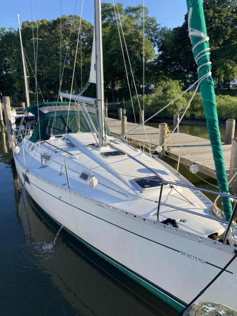 1996 Beneteau Oceanis 351 for Sale in Tracys Landing, Maryland Sloop 2