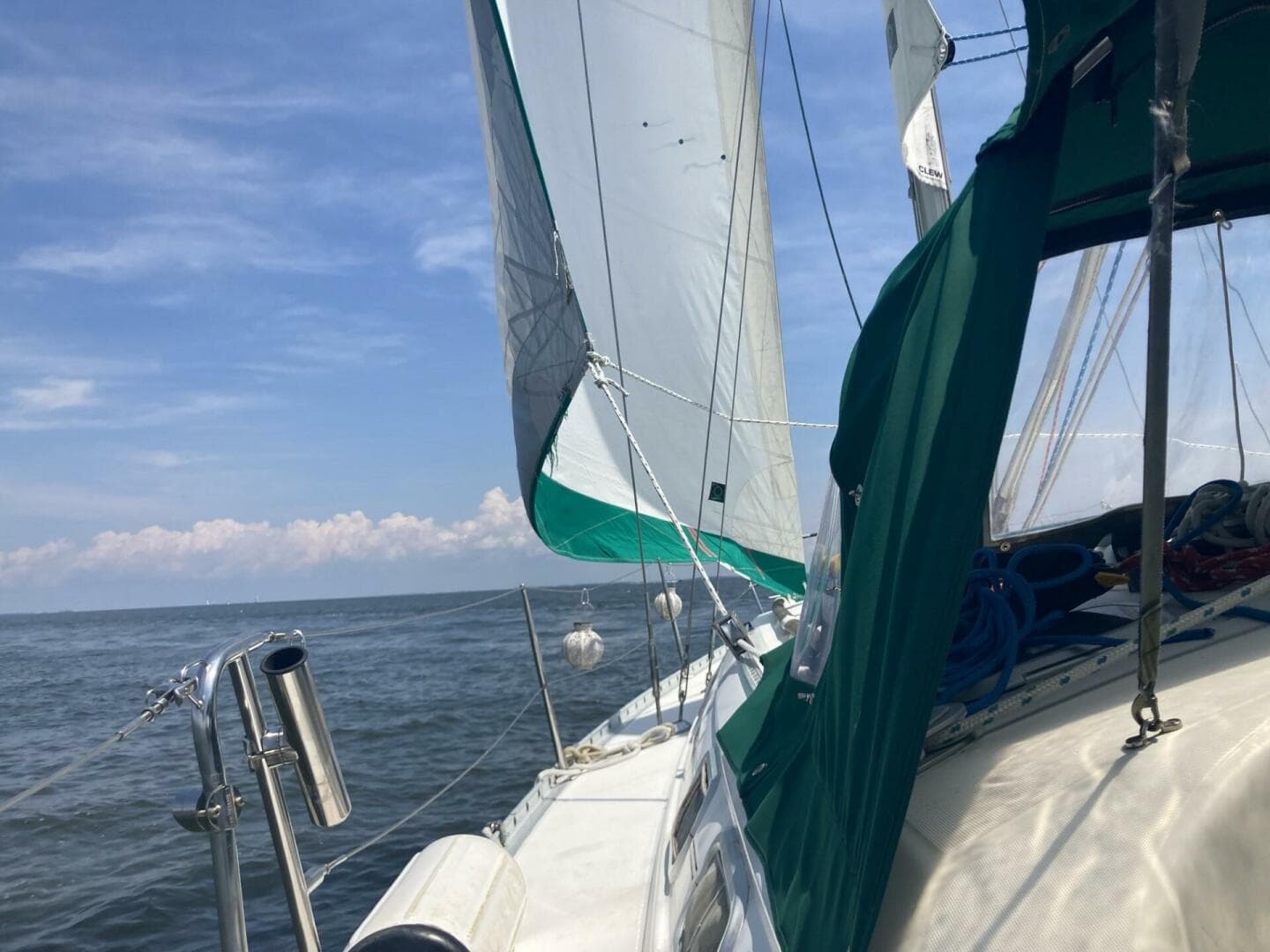 1996 Beneteau Oceanis 351 a la venta en Tracys Landing, Maryland Sloop 5