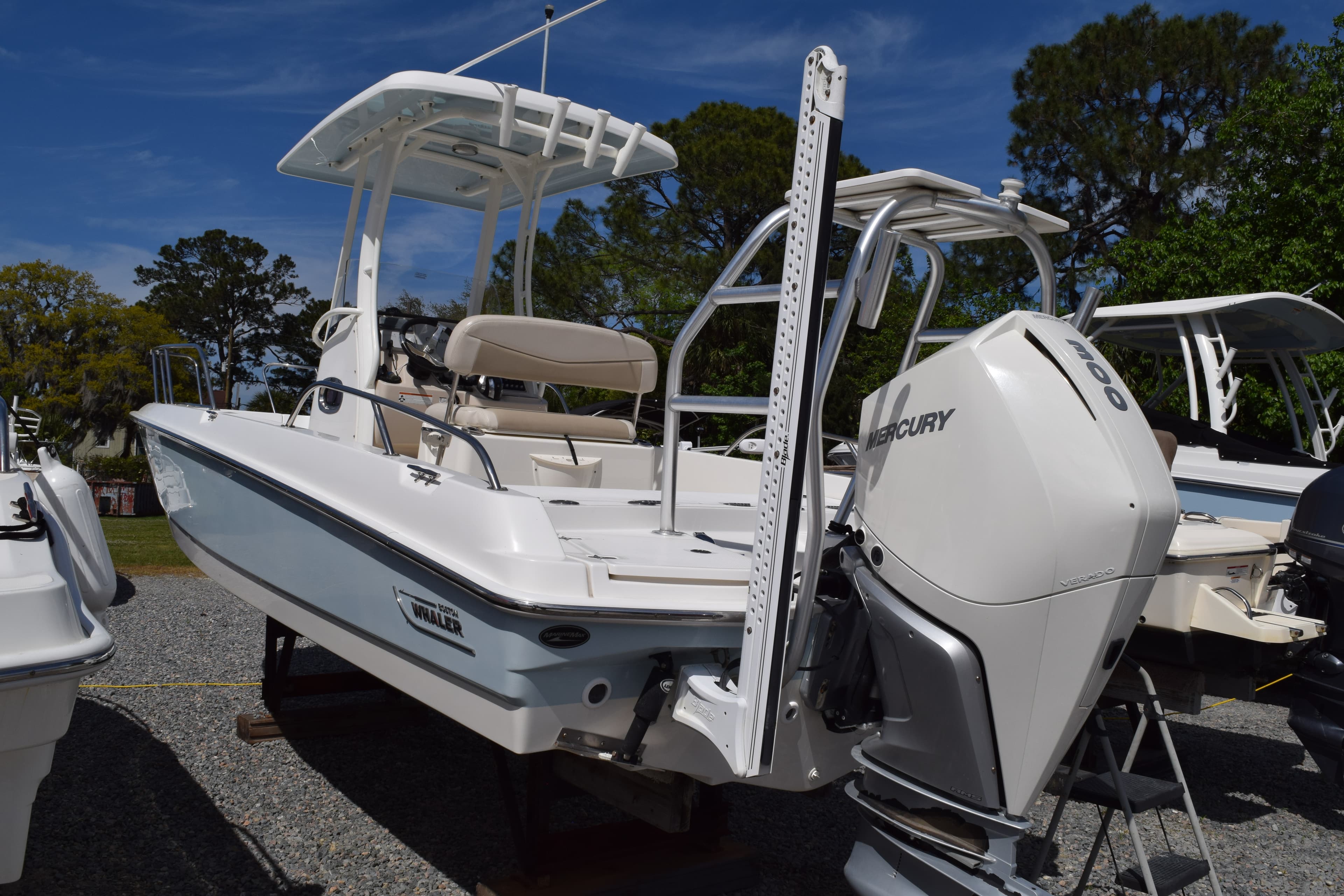 2019 Boston Whaler 240 Dauntless zum Verkauf in Thunderbolt, GA Bay Boats 3