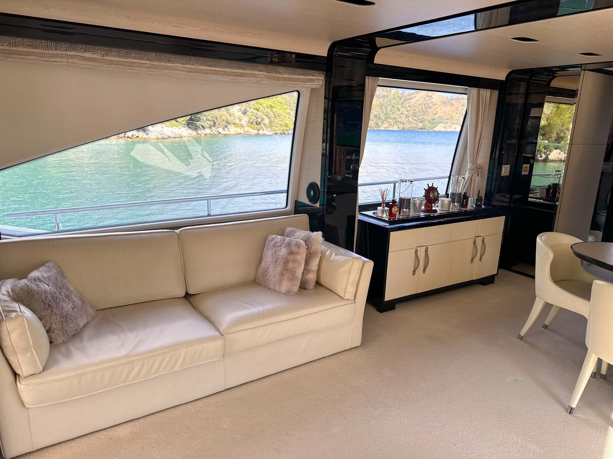 2018 Azimut 80 for Sale in Marmaris, TR Motor Yacht 4