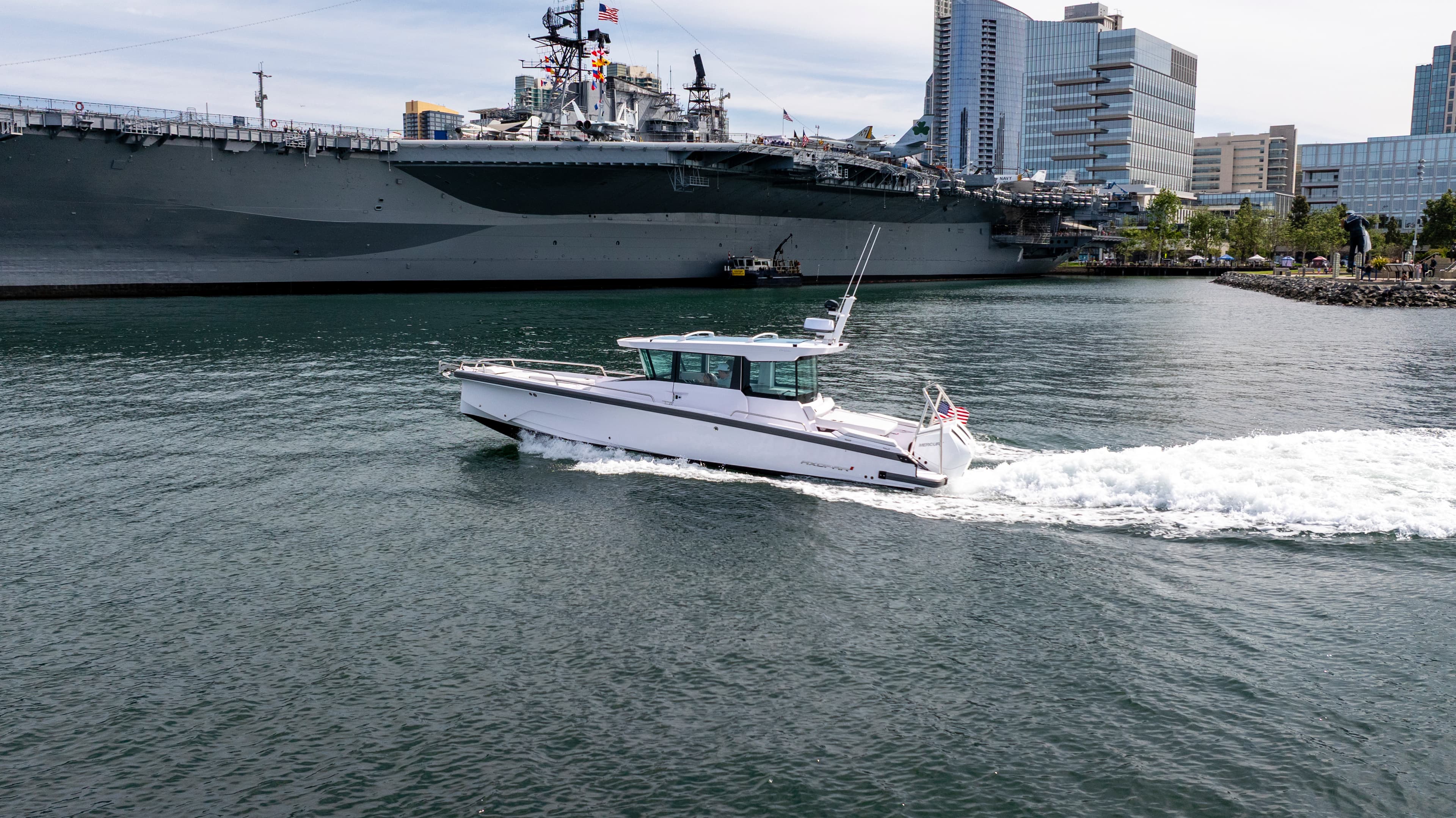 2026 Axopar 29 XC Cross Cabin for Sale in Sausalito, California Walk-around Boats 2
