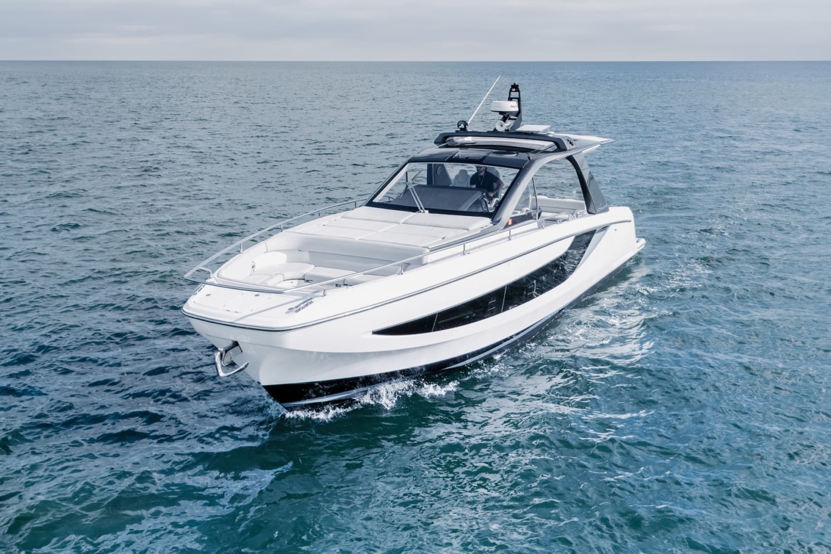 2025 Azimut Verve 42 for Sale in Miami, Florida Center Console 4