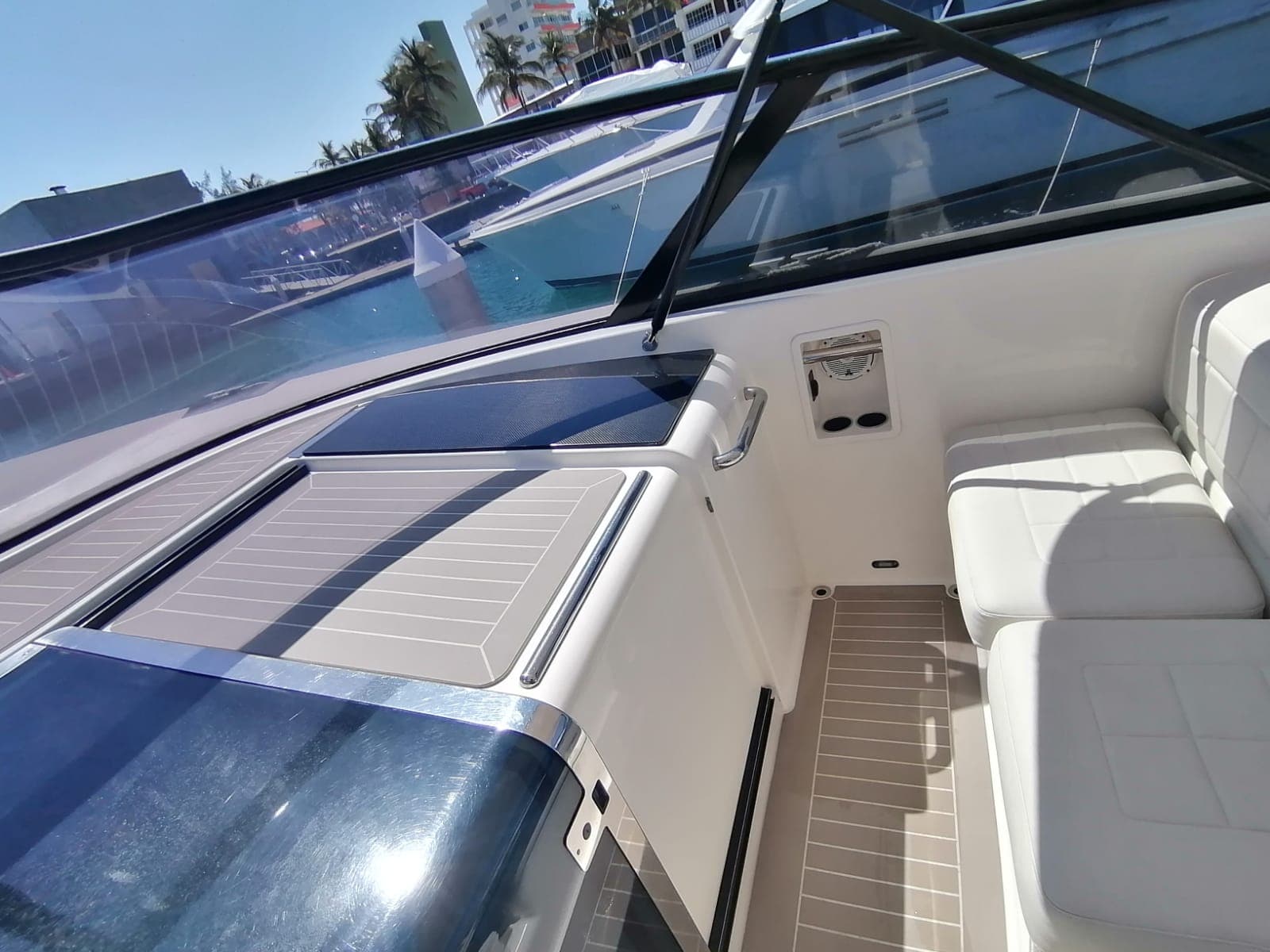 2014 VanDutch Yachts 55 zum Verkauf in Heroica Veracruz, MX Motor Yacht 5
