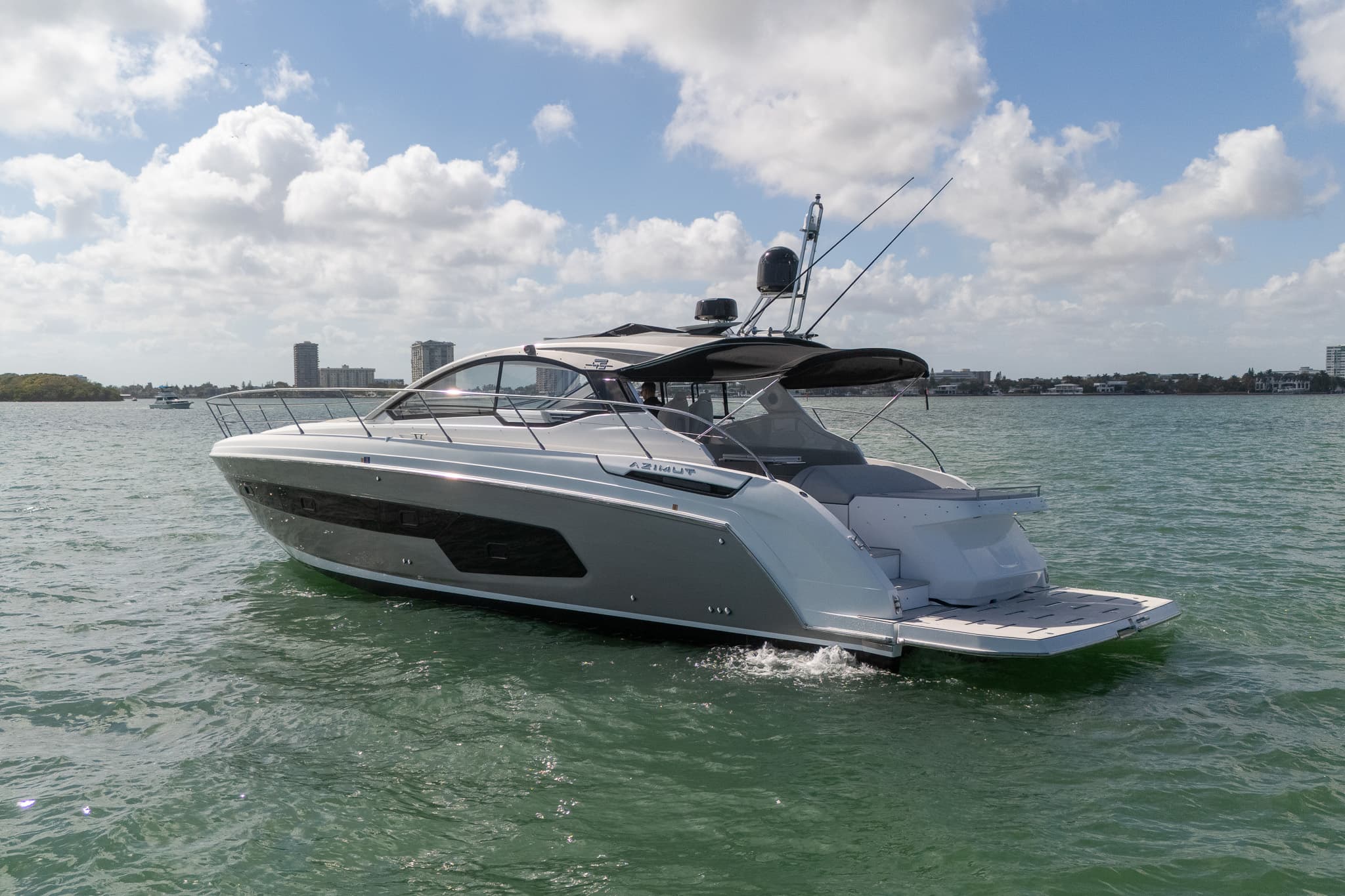 2024 Azimut Atlantis 45 zum Verkauf in Miami, FL Sport Cruiser 2