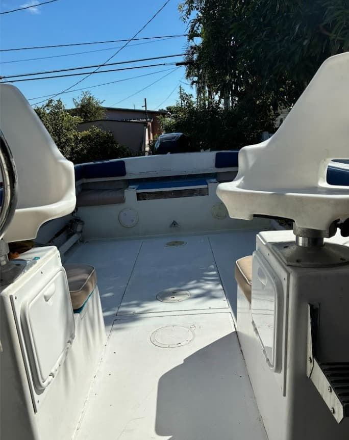 1989 Grady-White Boats Offshore for Sale in Hialeah, Florida Sport Fishing 3