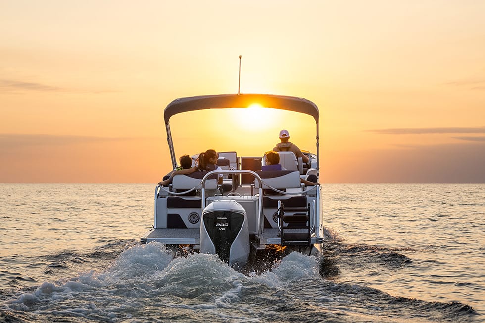 Honda's New Outboard Wows Crowds at the Miami International Boat Show