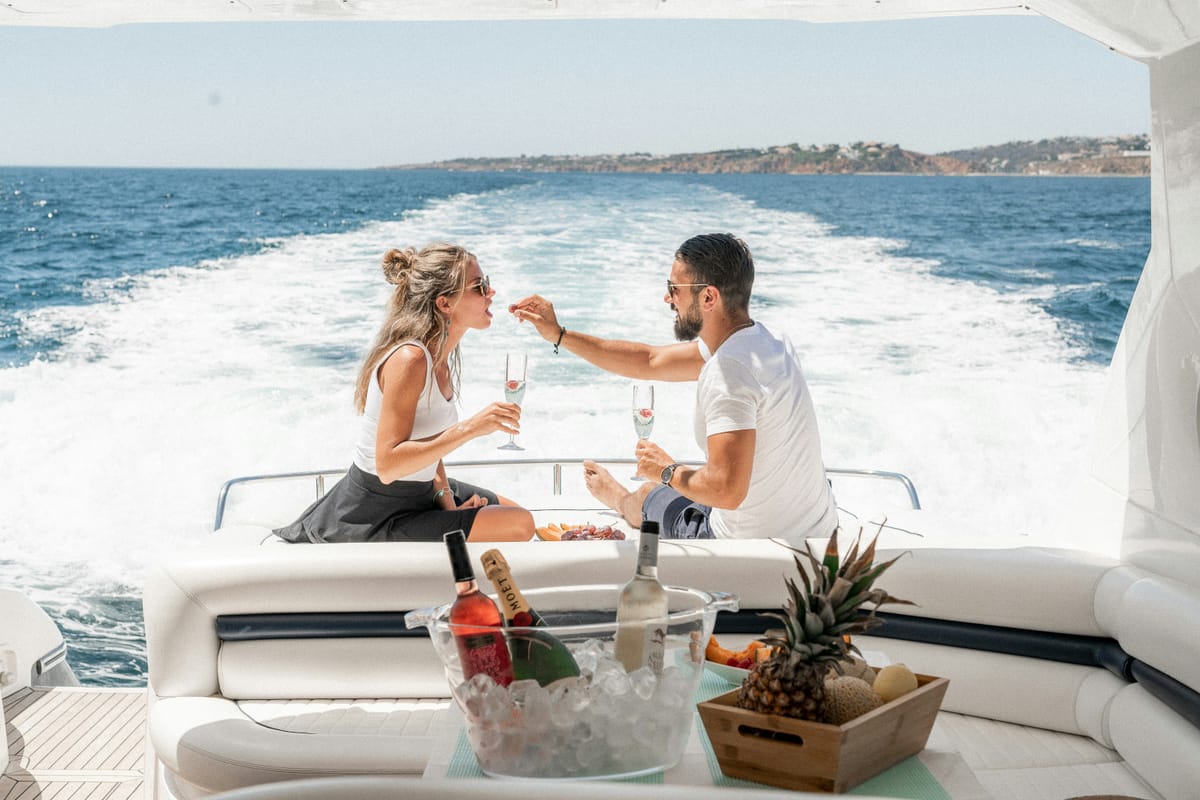 Dealer Financing vs Boat Broker Financing - The Pro’s and Con’s