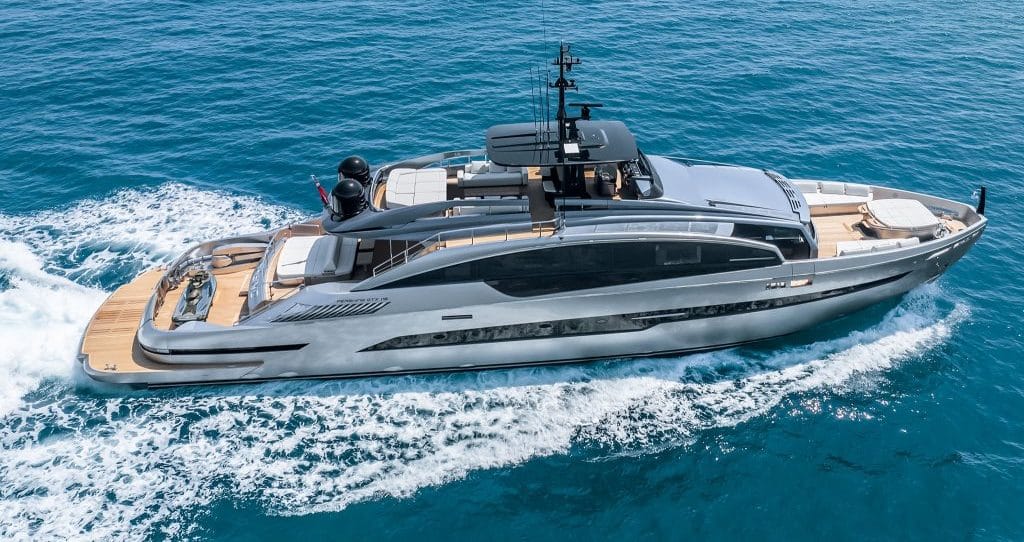 Pershing GTX116: The Ultimate Sport Utility Yacht Experience