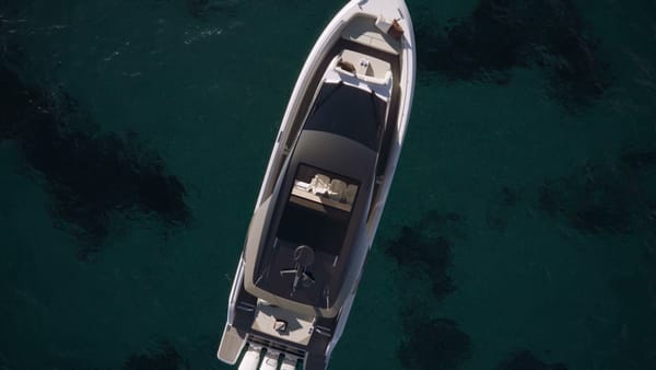 Princess Goes Center Console: 1,800 hp and 54 Knots